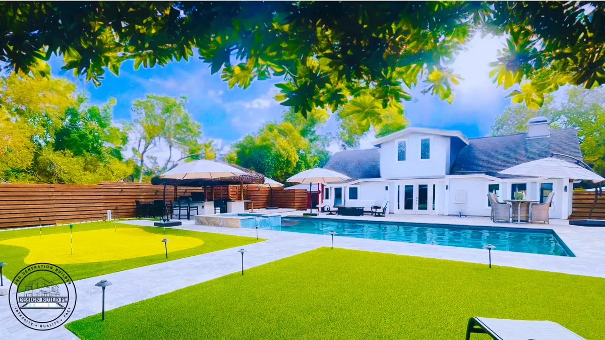 luxury pool construction sarasota